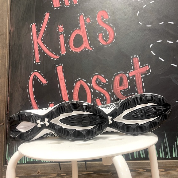 Under Armour Highlight Youth Cleats - Picture 5 of 6